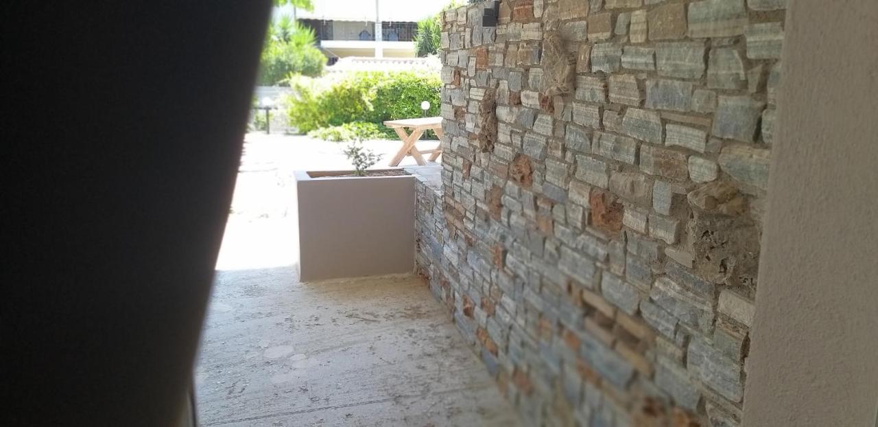 Petries Studios Agii Apostoli Exterior foto